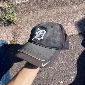 Nike Detroit Tigers MLB Baseball Cap Hat Black Adjustable‎ Strapback